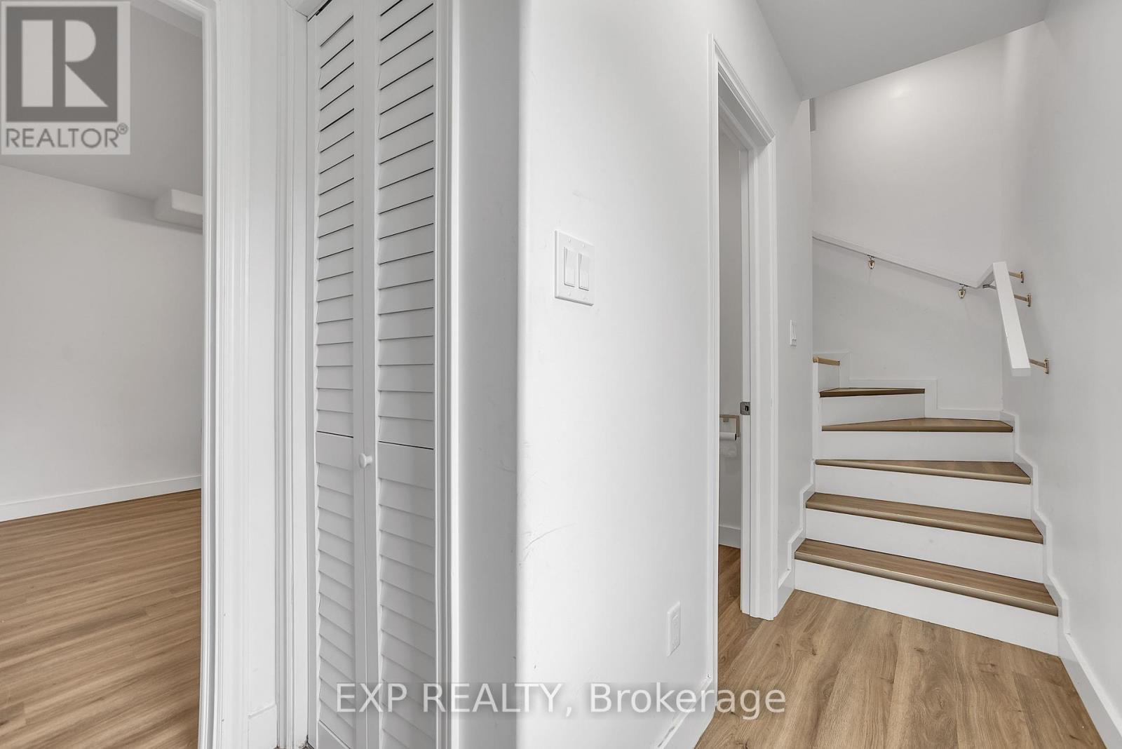 19 Isabel Street, Belleville, Ontario  K8P 3N4 - Photo 33 - X12134072
