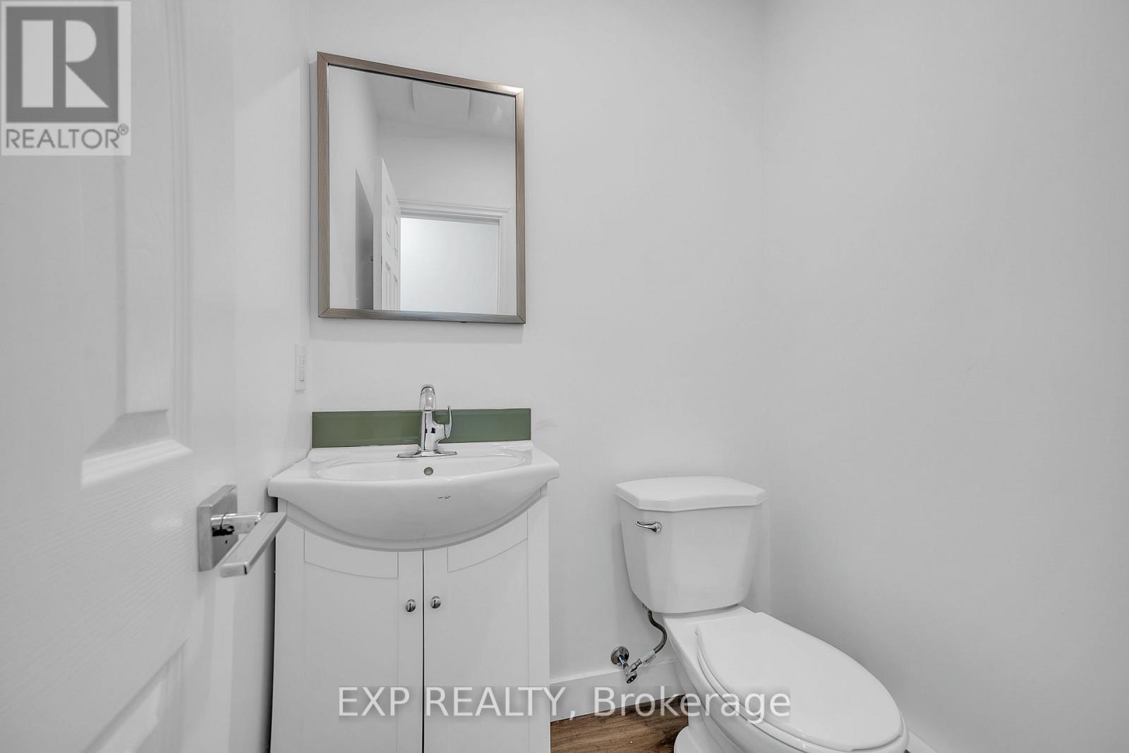 19 Isabel Street, Belleville, Ontario  K8P 3N4 - Photo 34 - X12134072