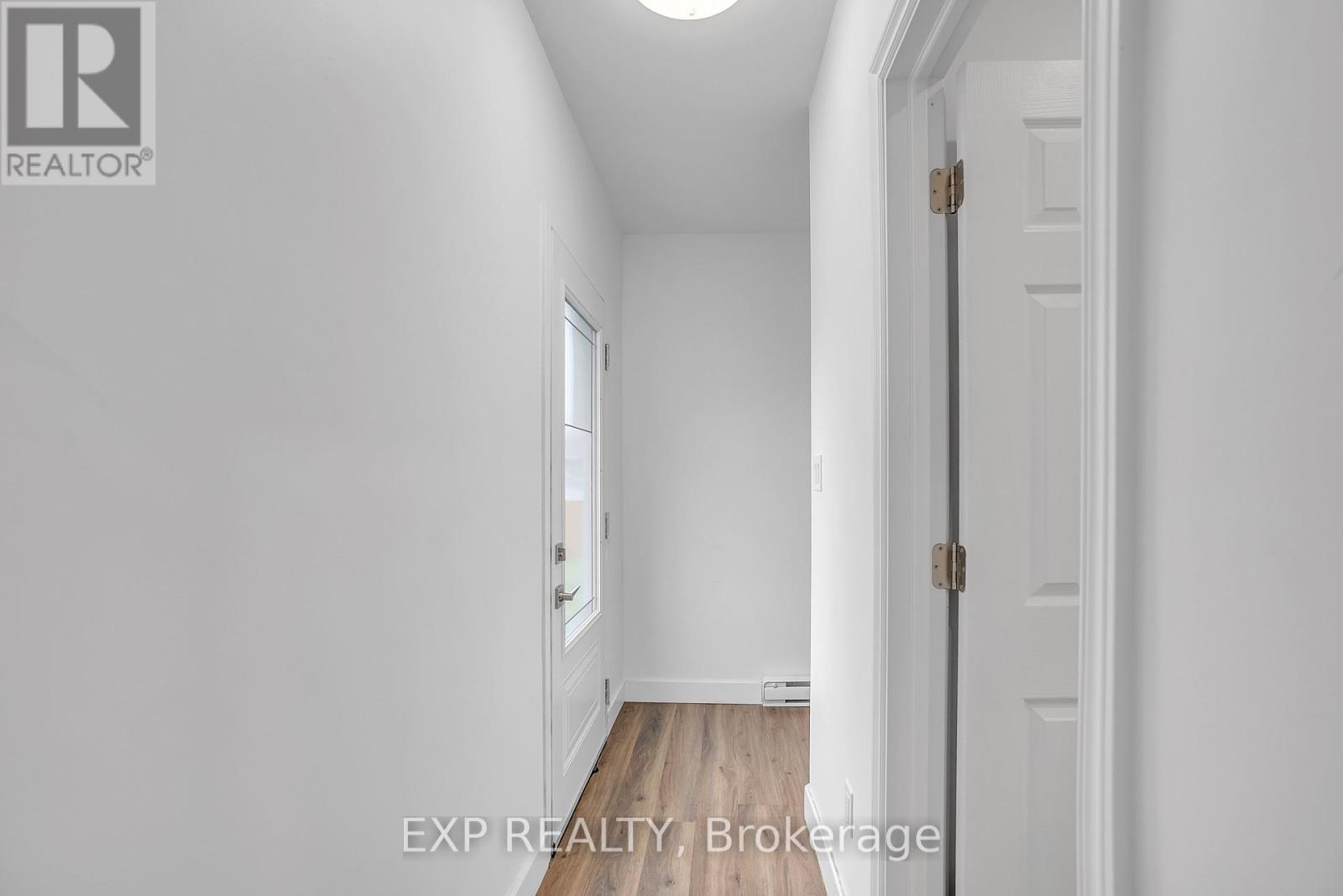 19 Isabel Street, Belleville, Ontario  K8P 3N4 - Photo 35 - X12134072