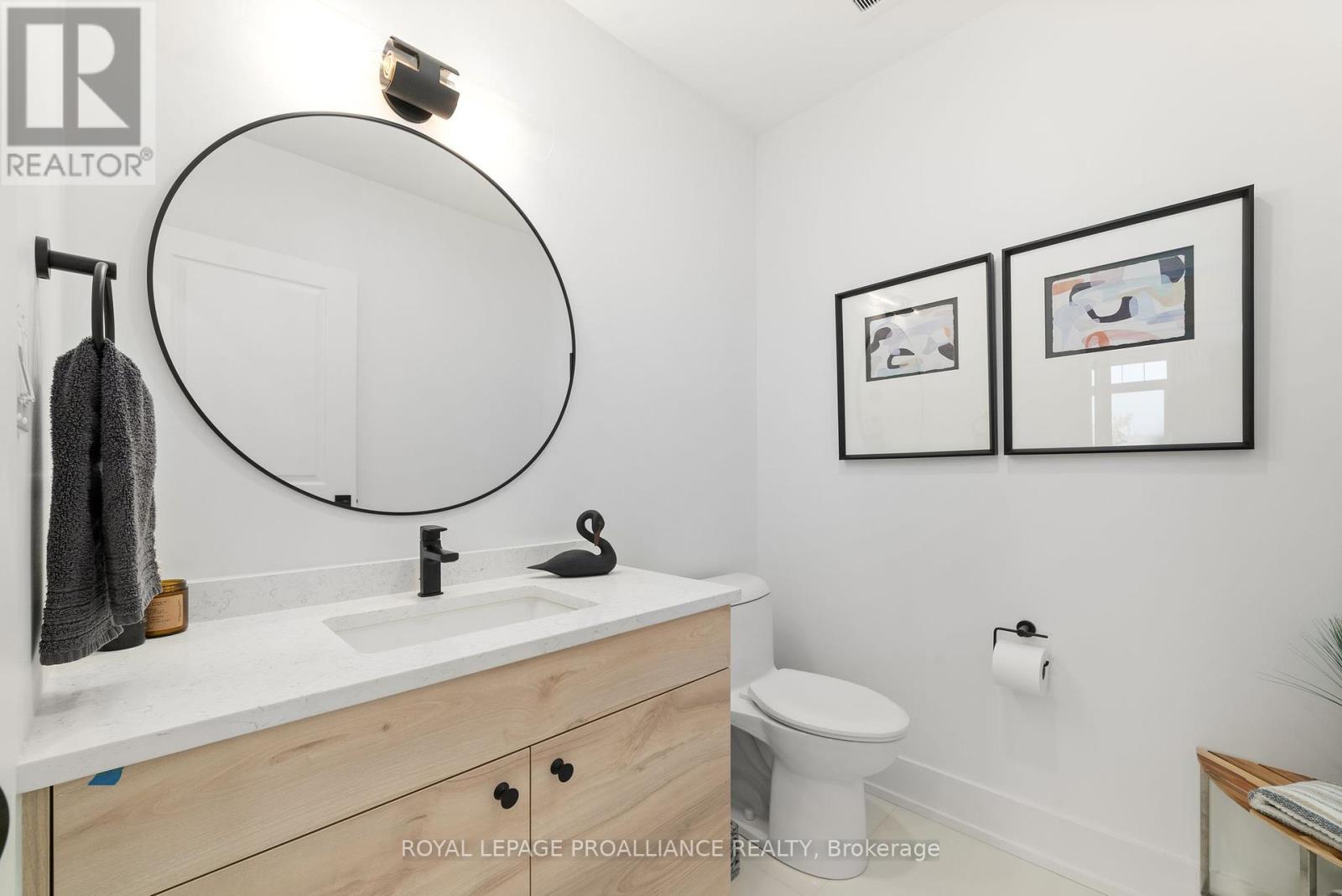 409 - 17 Cleave Avenue, Prince Edward County, Ontario  K0K 2T0 - Photo 20 - X12134123