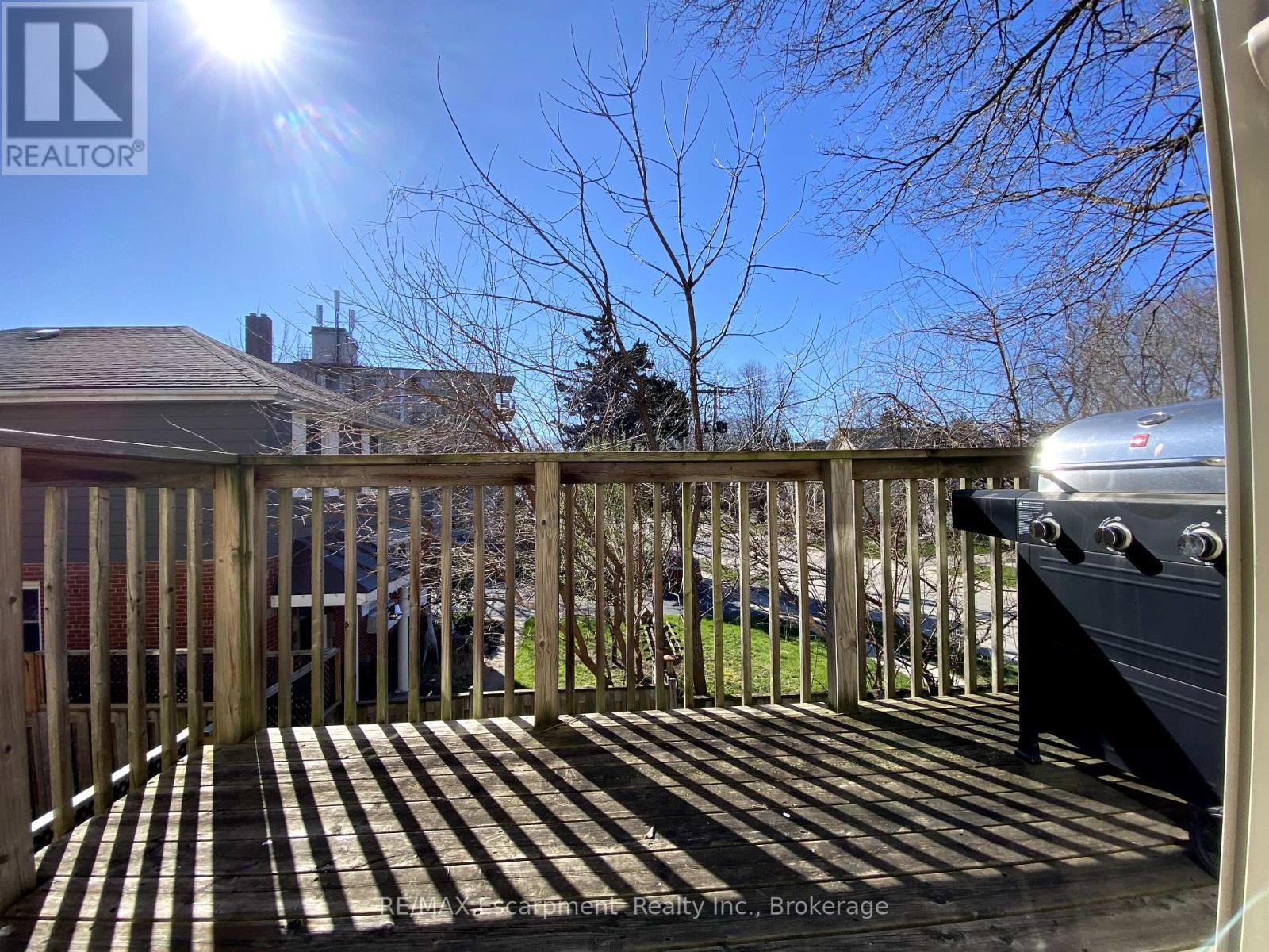 2430 Second Street, Burlington, Ontario  L7R 3K1 - Photo 13 - W12133932
