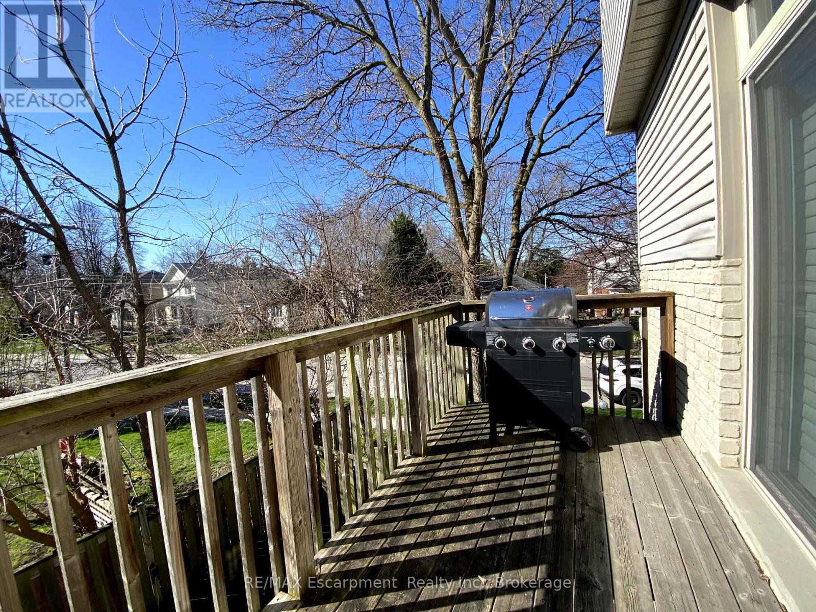 2430 Second Street, Burlington, Ontario  L7R 3K1 - Photo 14 - W12133932