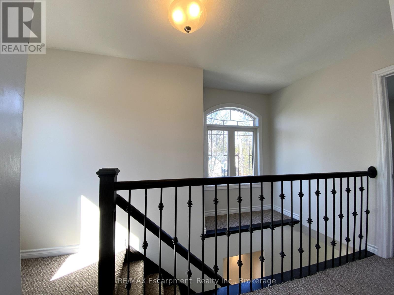 2430 Second Street, Burlington, Ontario  L7R 3K1 - Photo 23 - W12133932