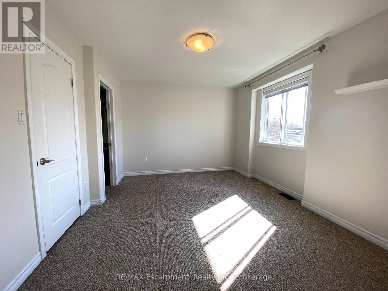 2430 Second Street, Burlington, Ontario  L7R 3K1 - Photo 24 - W12133932