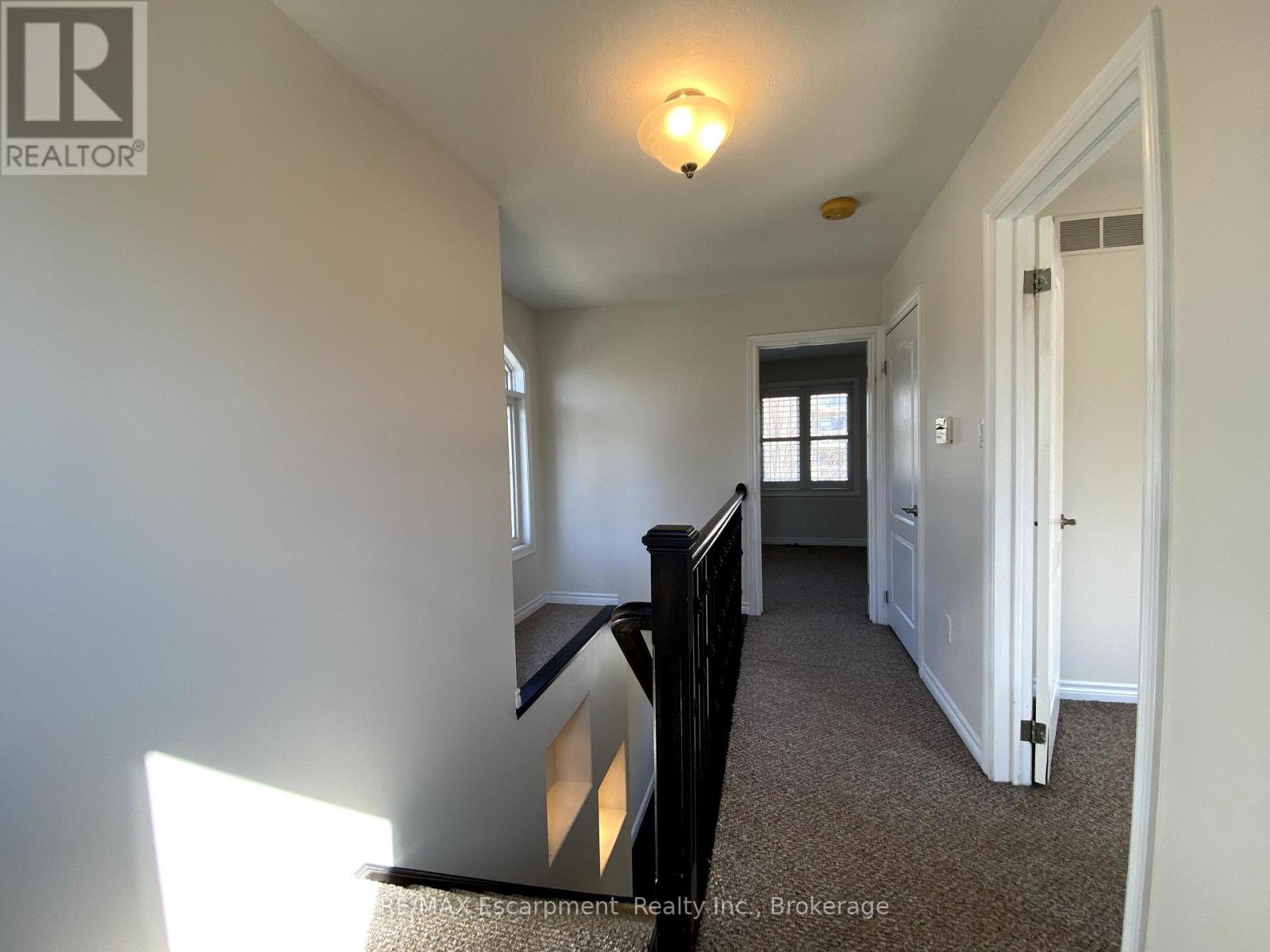 2430 Second Street, Burlington, Ontario  L7R 3K1 - Photo 28 - W12133932