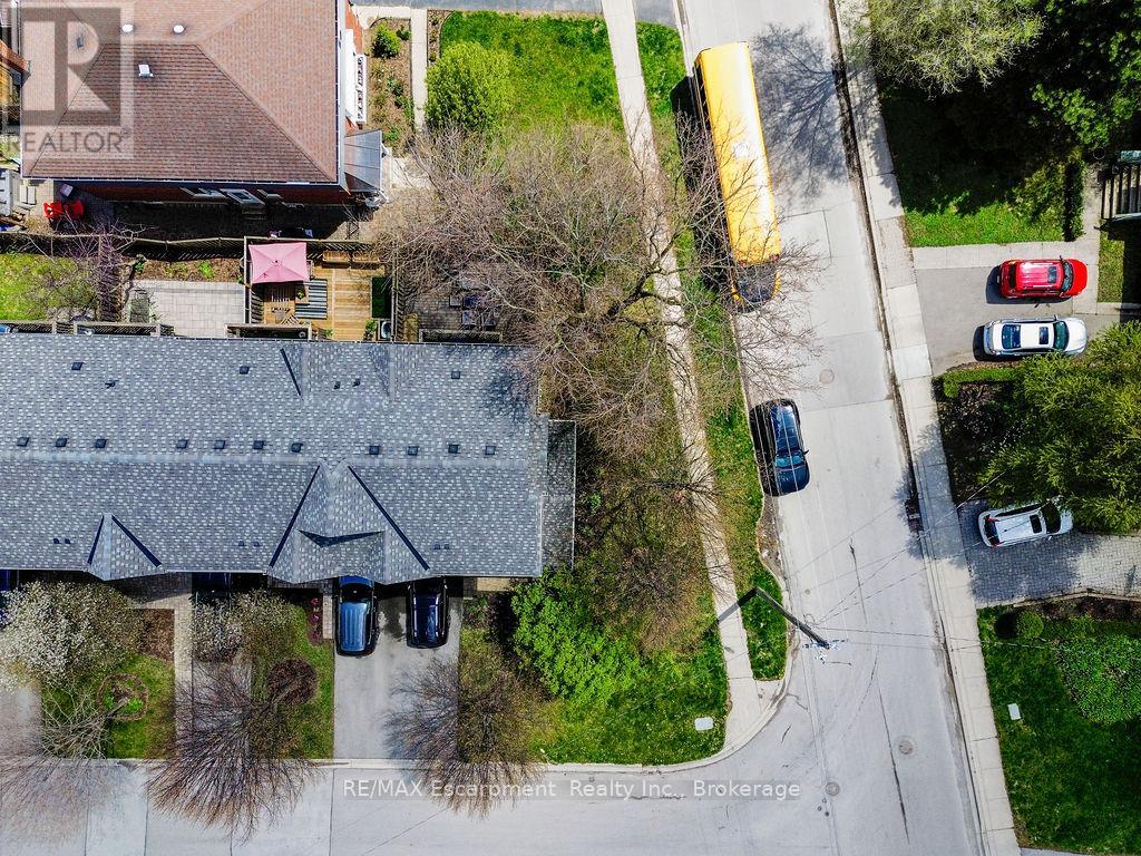 2430 Second Street, Burlington, Ontario  L7R 3K1 - Photo 45 - W12133932