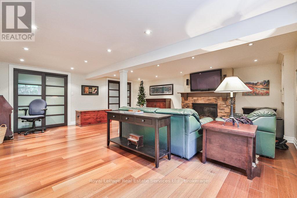 502 Bohemia Crescent, Oakville (Oo Old Oakville), Ontario  L6J 2K8 - Photo 29 - W12134129