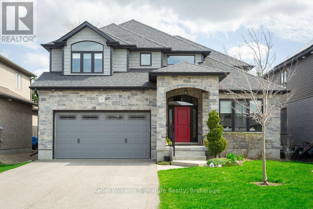 7 HILBORN STREET, East Luther Grand Valley, Ontario