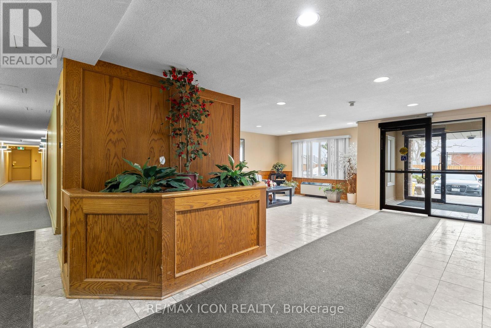210 - 30 Hugo Crescent, Kitchener, Ontario  N2M 3Z2 - Photo 21 - X12121139