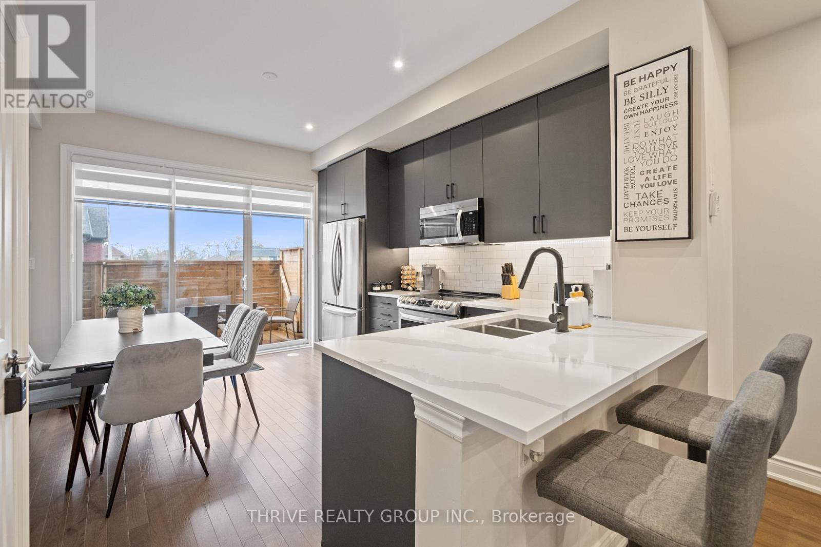 36 - 20 Lunar Crescent, Mississauga, Ontario  L5M 2R5 - Photo 15 - W12133919