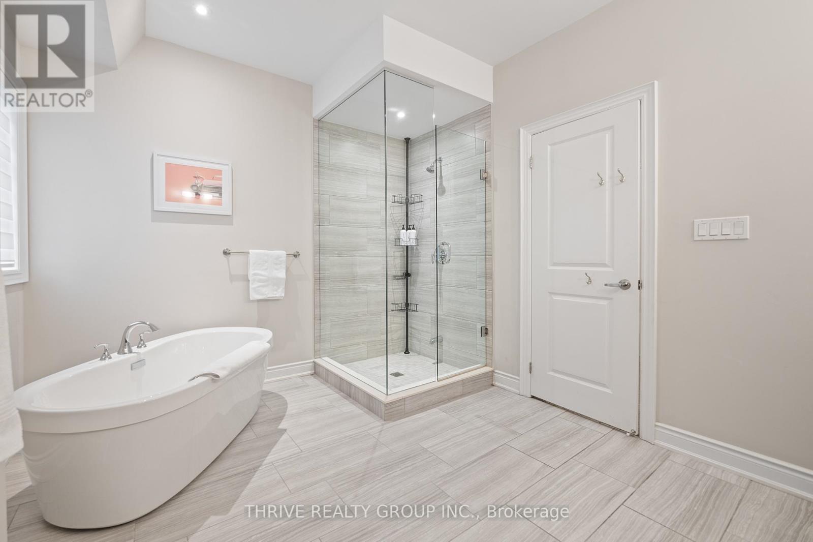 36 - 26 Lunar Crescent, Mississauga, Ontario  L5M 2R5 - Photo 37 - W12133919