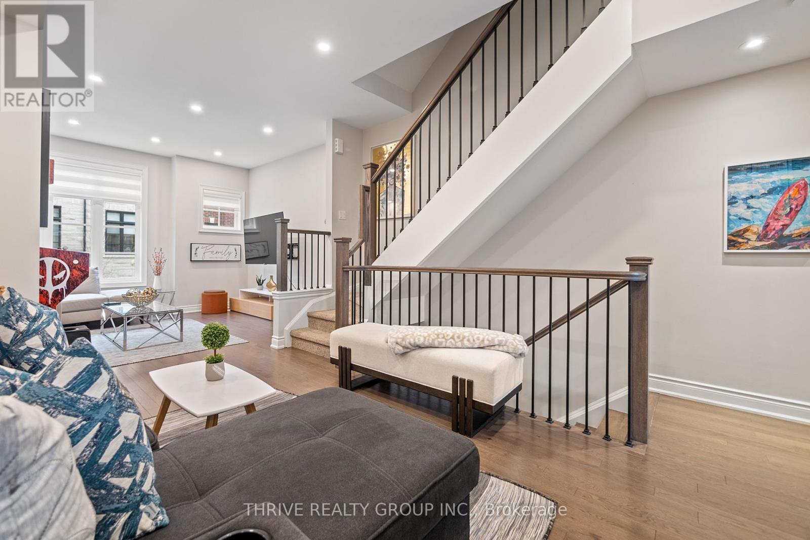 36 - 26 Lunar Crescent, Mississauga, Ontario  L5M 2R5 - Photo 8 - W12133919