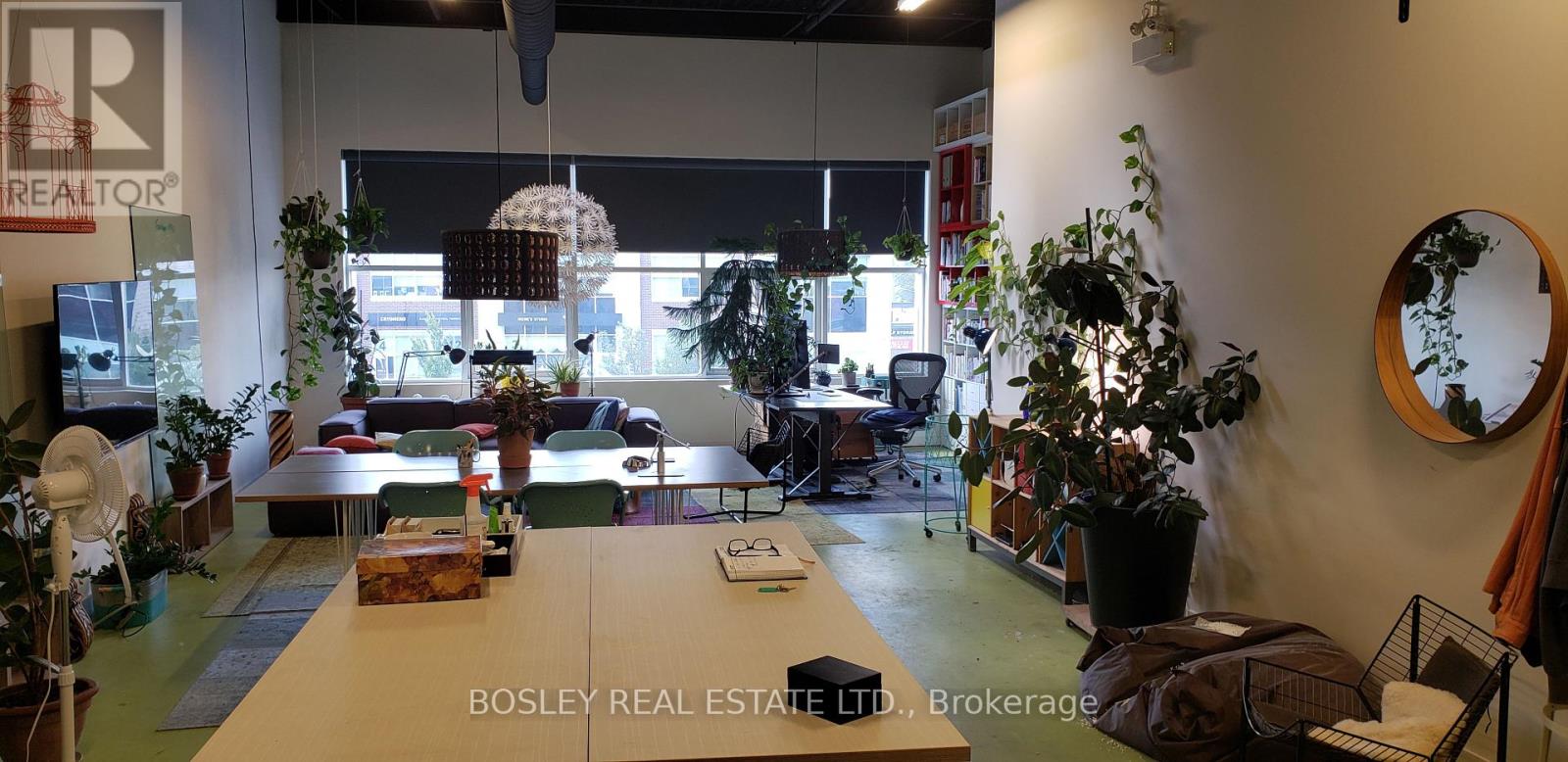56 - 209 Wicksteed Avenue, Toronto, Ontario  M4G 0B1 - Photo 4 - C12133662