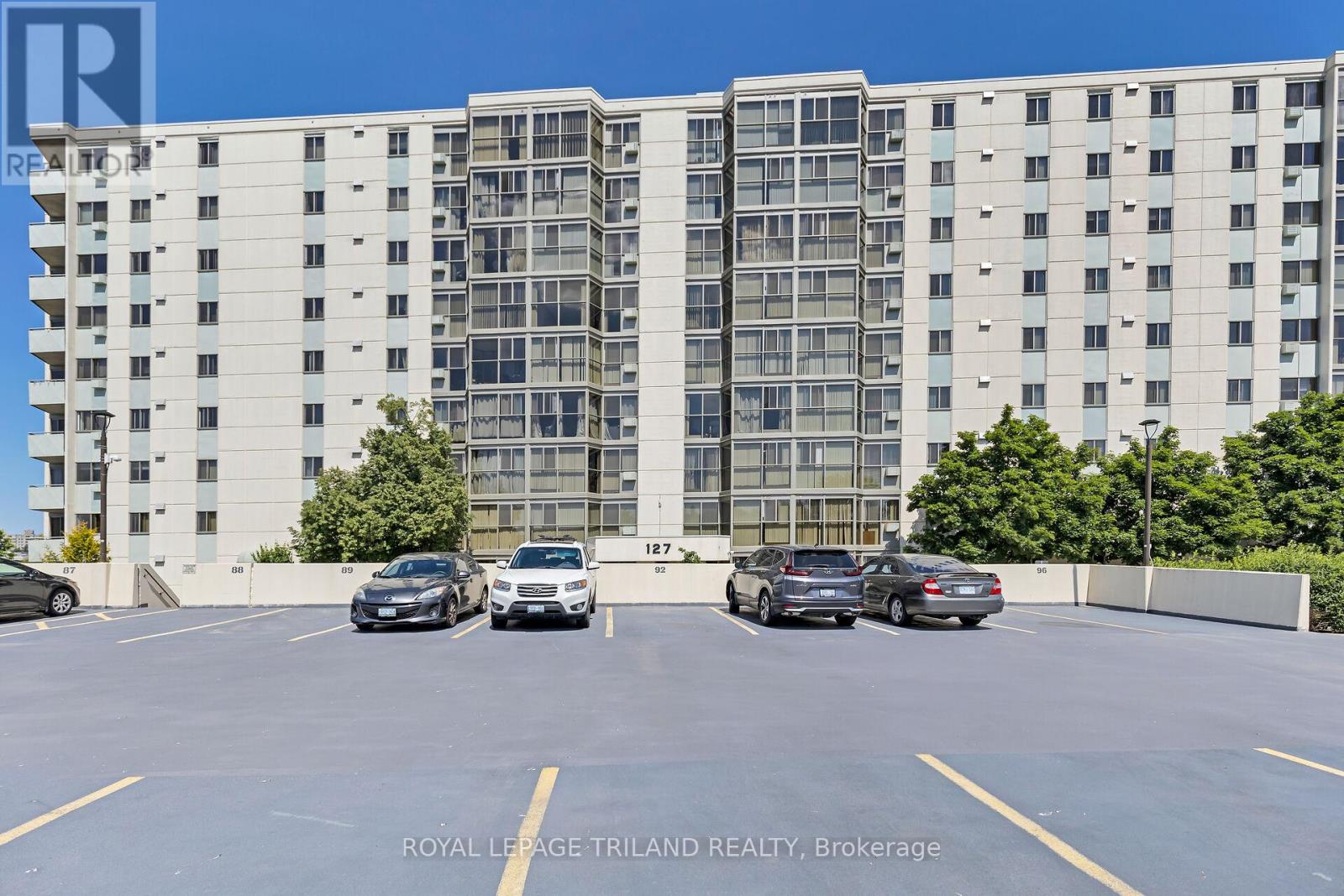 103 - 127 BELMONT DRIVE, London South, Ontario