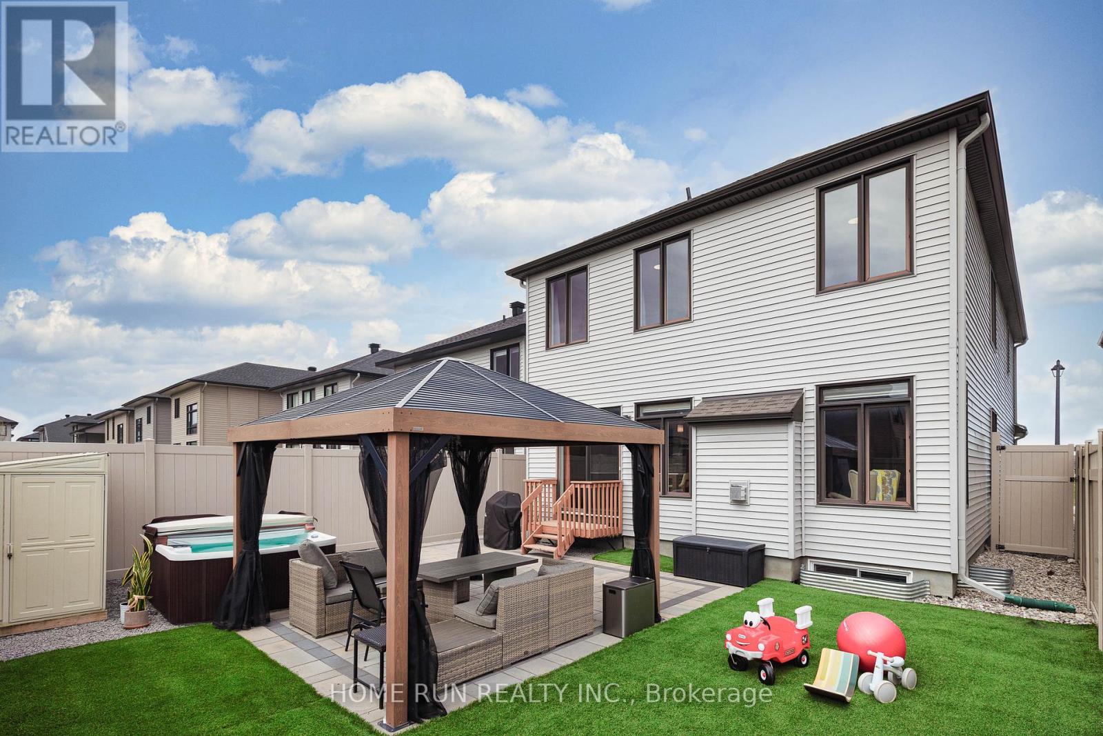533 Honeylocust Avenue, Ottawa, Ontario  K2V 0L8 - Photo 36 - X12134131