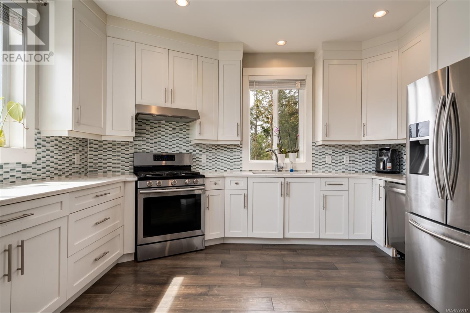 5766 Linley Valley Dr, Nanaimo, British Columbia  V9T 0G6 - Photo 17 - 998017