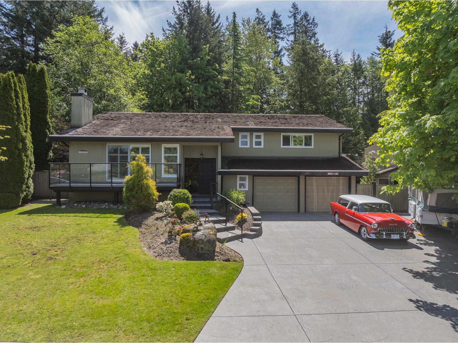 Property at 11404 NORTHVIEW CRESCENT image 1
