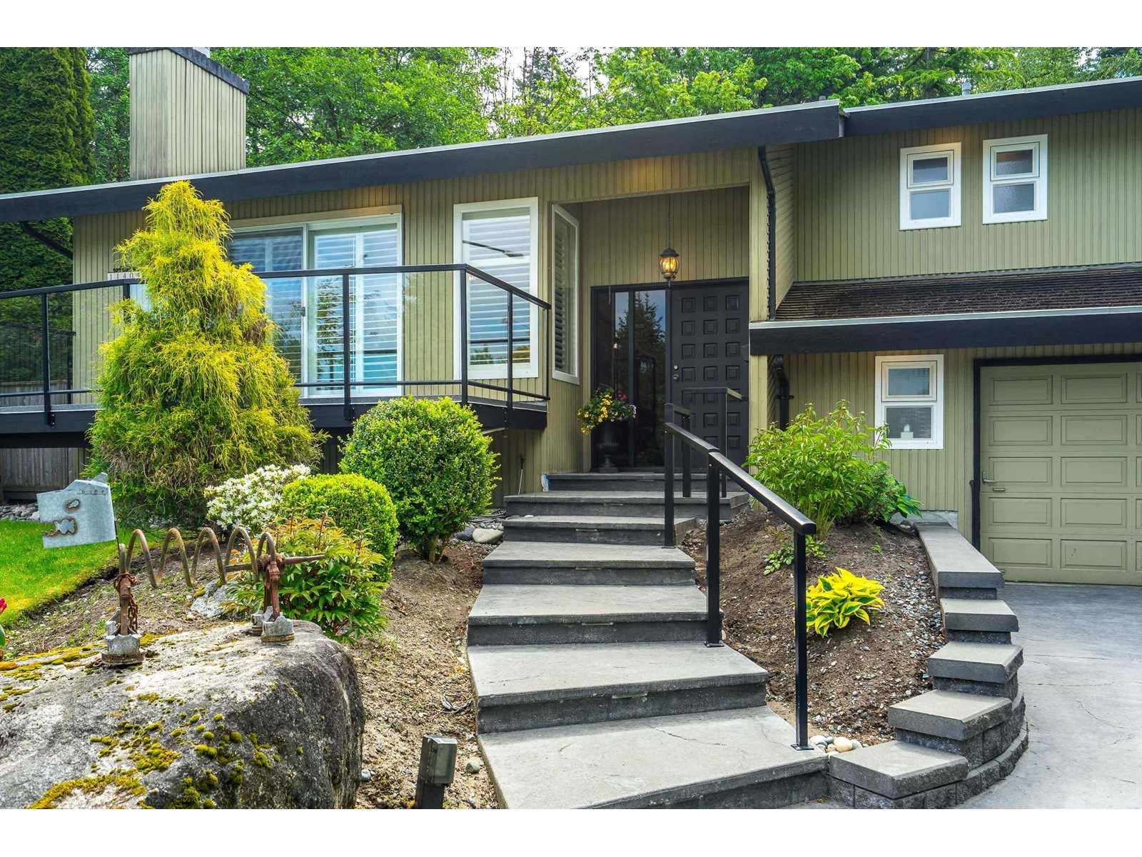 Property at 11404 NORTHVIEW CRESCENT image 3