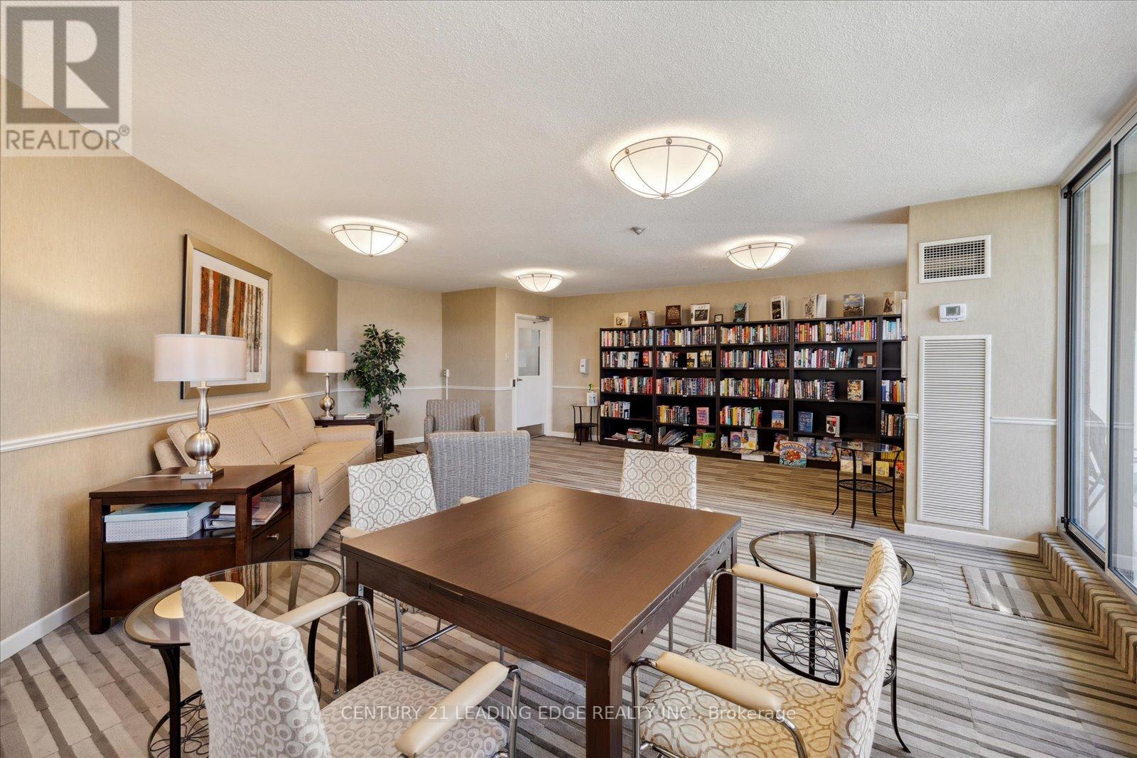 1202 - 7811 Yonge Street, Markham (Thornhill), Ontario  L3T 4S3 - Photo 36 - N12133697
