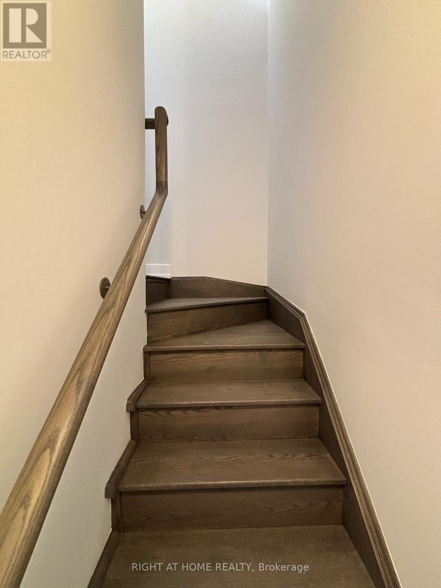 U228 - 9570 Islington Avenue W, Vaughan, Ontario  L4H 5E8 - Photo 17 - N12133702