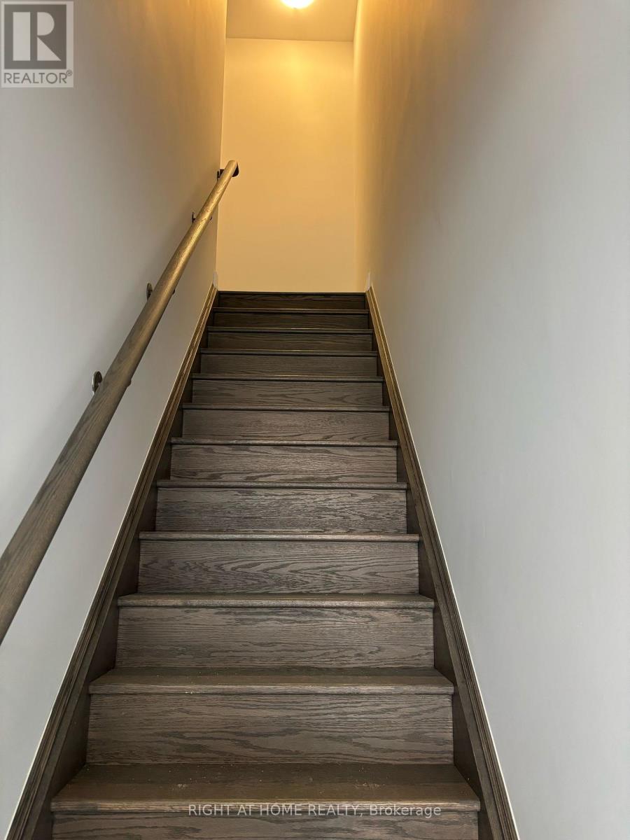 U228 - 9570 Islington Avenue W, Vaughan, Ontario  L4H 5E8 - Photo 24 - N12133702