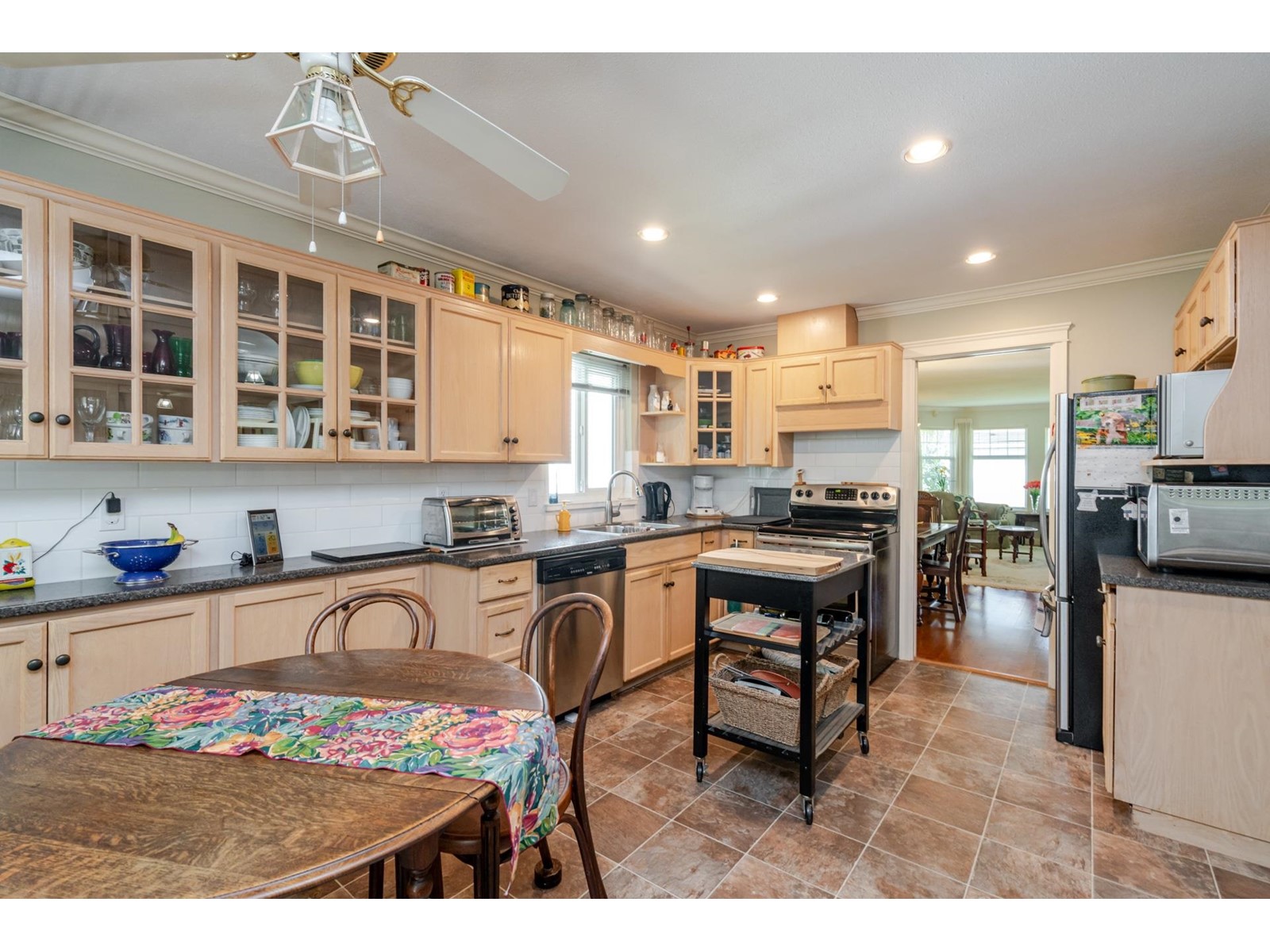 35428 Sandyhill Road, Abbotsford, British Columbia  V2S 6B7 - Photo 15 - R2999839
