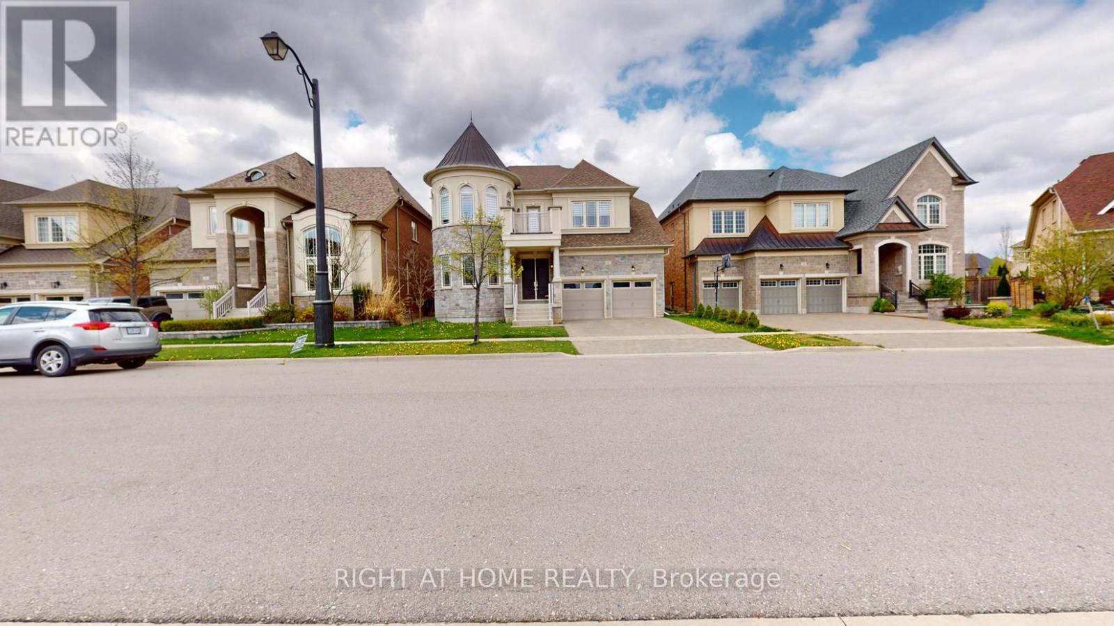 Property at 60 CHESNEY CRESCENT image 1
