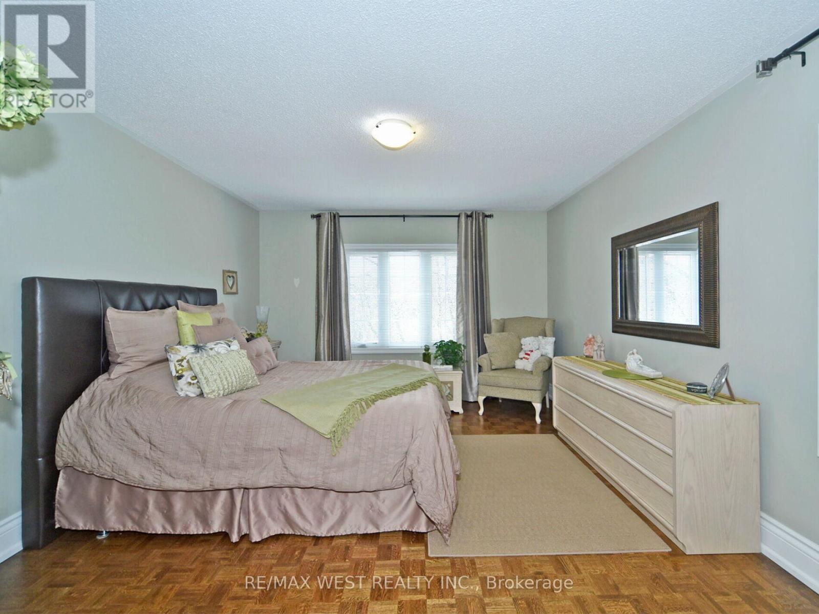 67 - 104 Pinedale Gate, Vaughan (East Woodbridge), Ontario  L4L 8X3 - Photo 19 - N12133762
