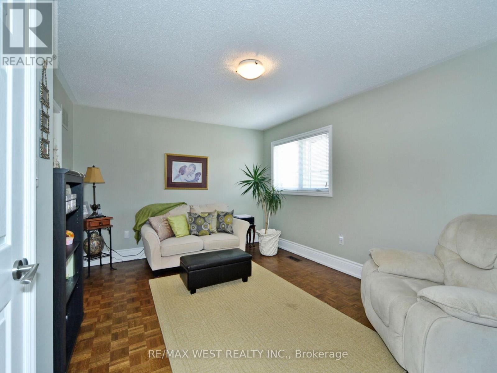 67 - 104 Pinedale Gate, Vaughan, Ontario  L4L 8X3 - Photo 22 - N12133762