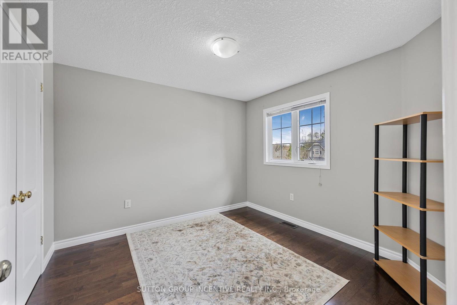 22 Armeda Clow Crescent, Essa, Ontario  L0M 1B2 - Photo 22 - N12133779
