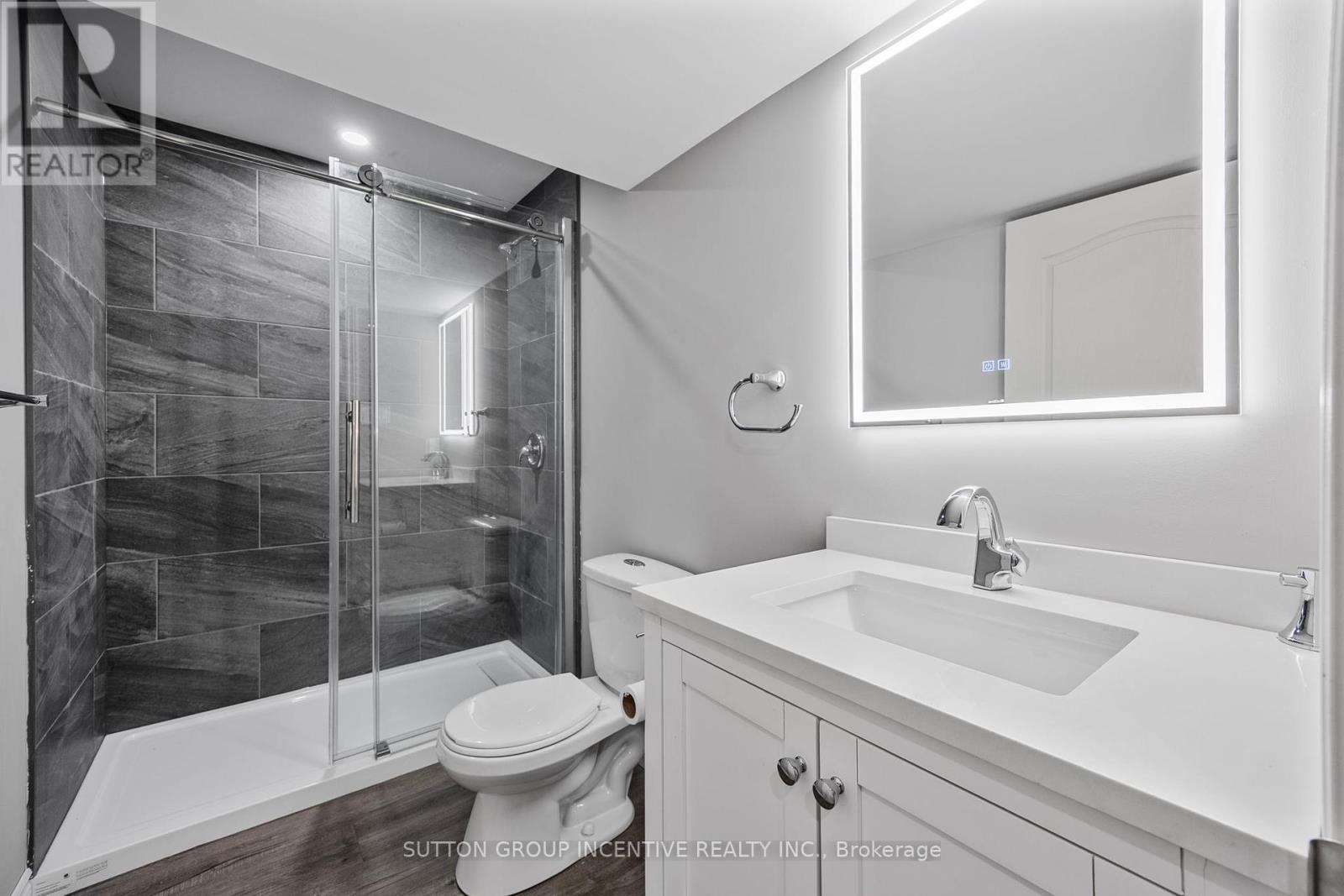 22 Armeda Clow Crescent, Essa, Ontario  L0M 1B2 - Photo 29 - N12133779