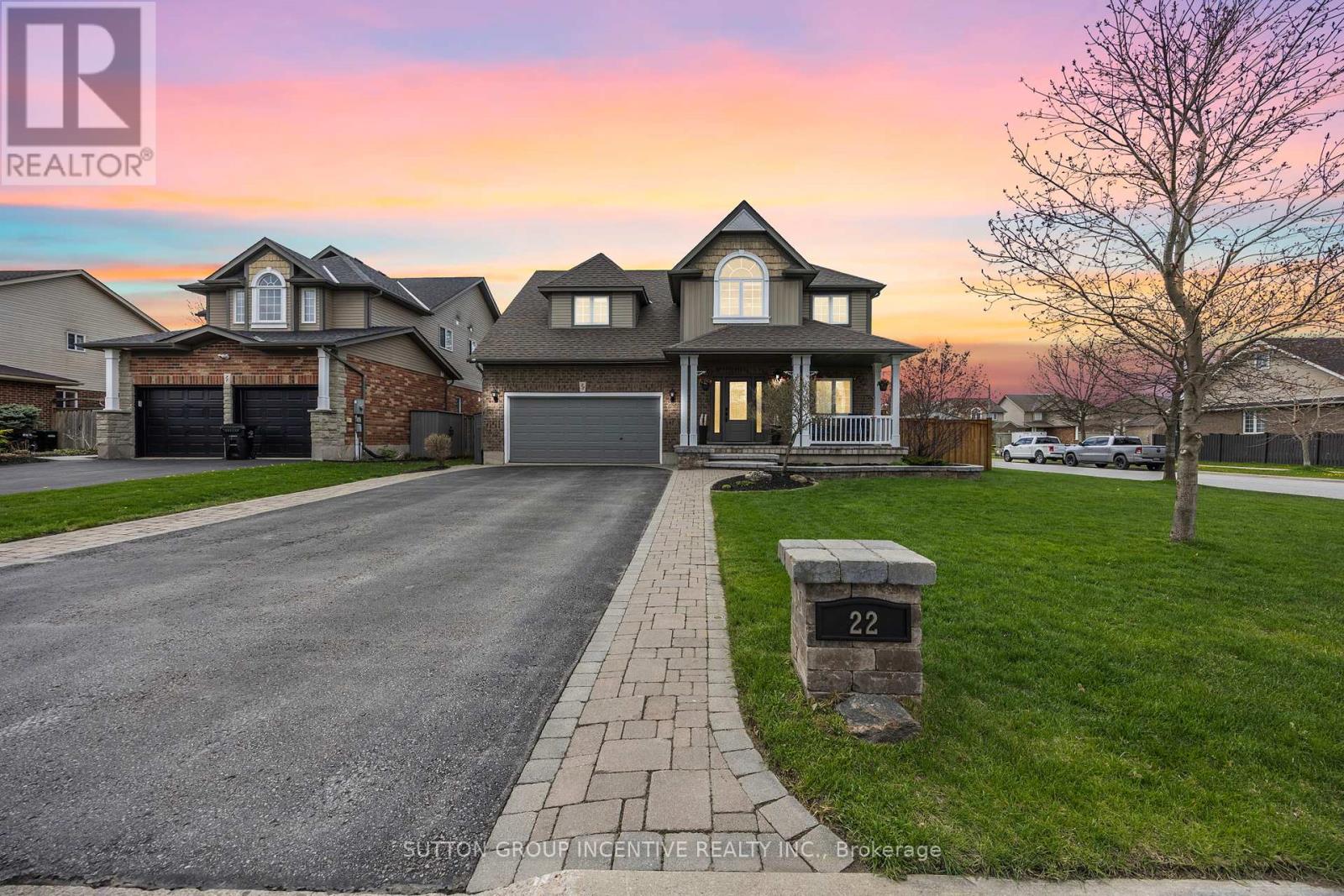 22 Armeda Clow Crescent, Essa, Ontario  L0M 1B2 - Photo 37 - N12133779