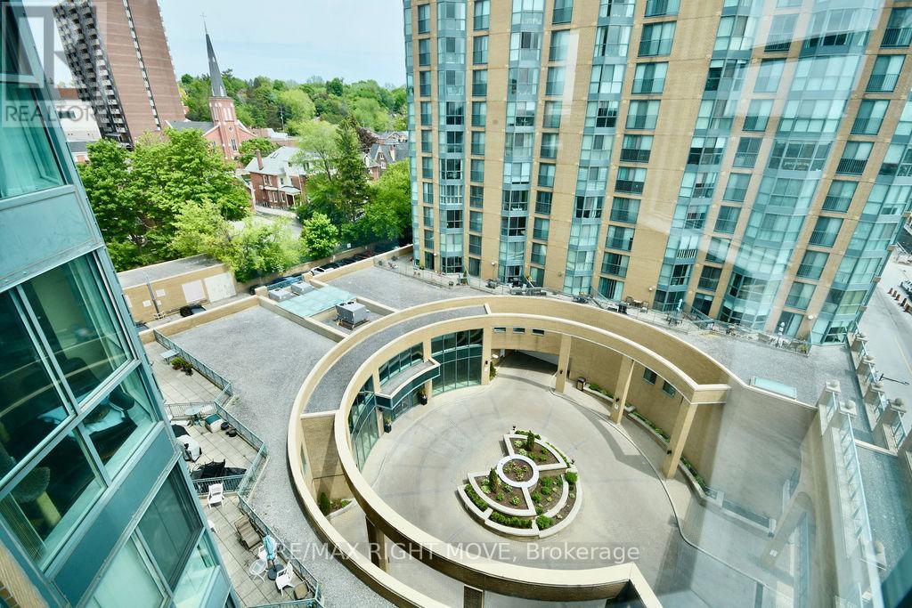 Property at 1108 - 150 DUNLOP STREET E image 4