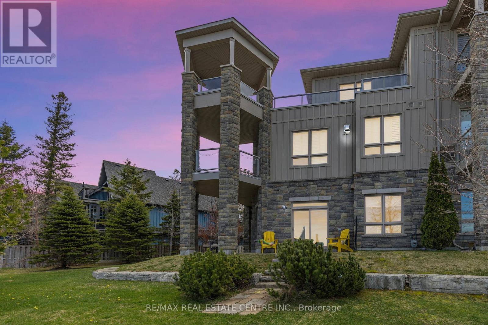 112 - 764 River Road E, Wasaga Beach, Ontario  L9Z 2M7 - Photo 1 - S12133771