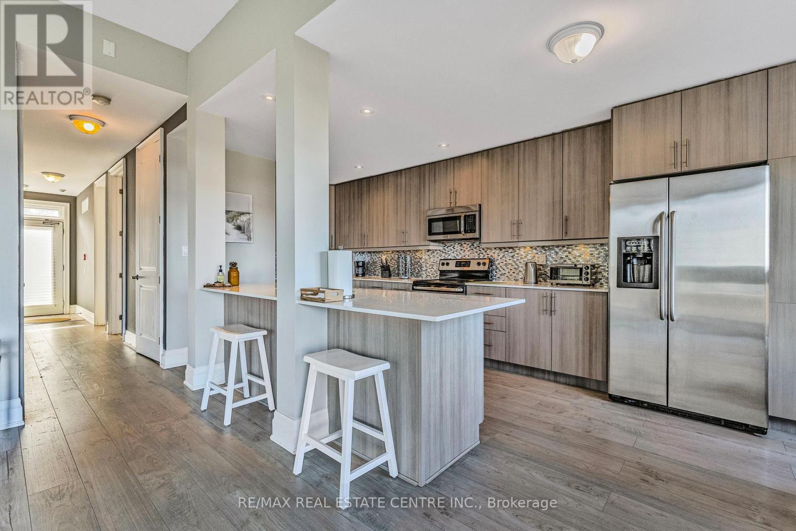 112 - 764 River Road E, Wasaga Beach, Ontario  L9Z 2M7 - Photo 11 - S12133771