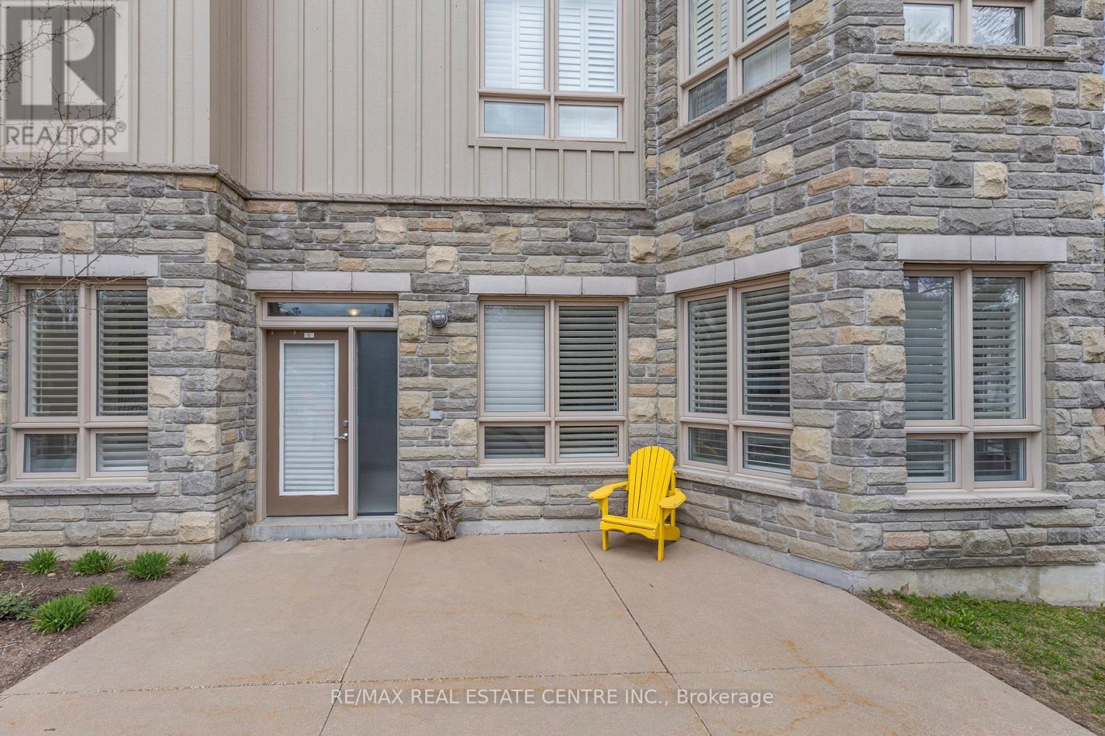 112 - 764 River Road E, Wasaga Beach, Ontario  L9Z 2M7 - Photo 2 - S12133771