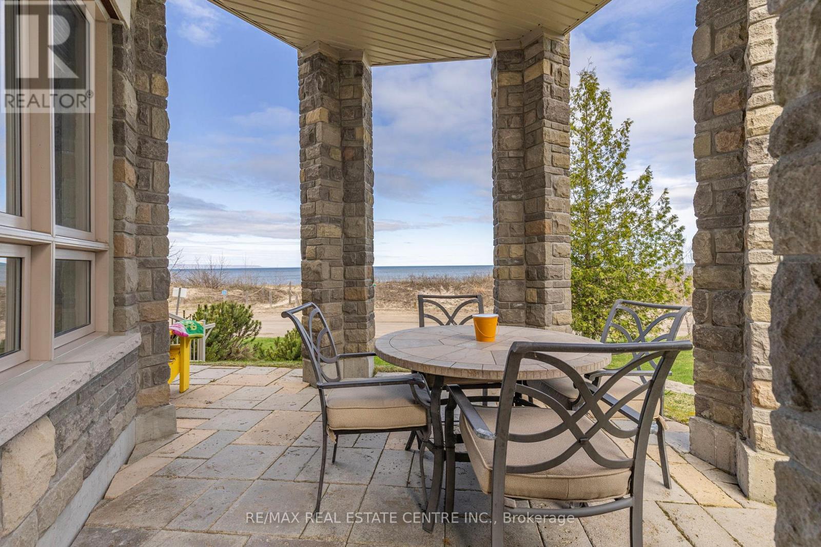 112 - 764 River Road E, Wasaga Beach, Ontario  L9Z 2M7 - Photo 35 - S12133771