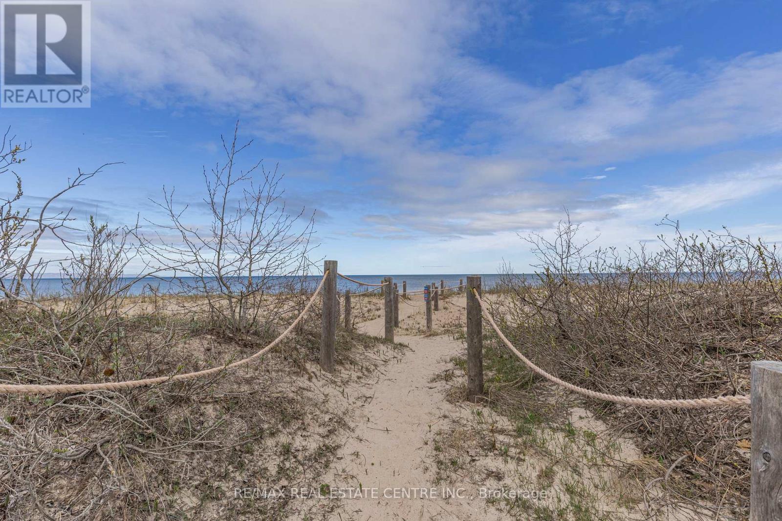 112 - 764 River Road E, Wasaga Beach, Ontario  L9Z 2M7 - Photo 37 - S12133771