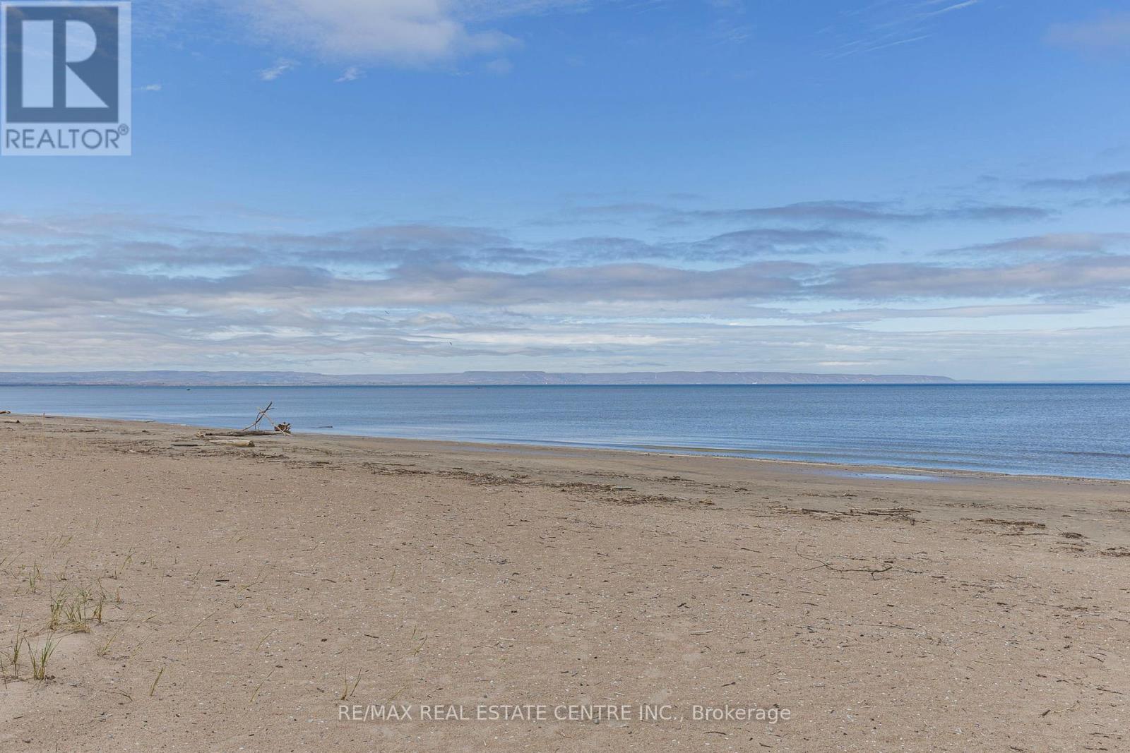 112 - 764 River Road E, Wasaga Beach, Ontario  L9Z 2M7 - Photo 41 - S12133771