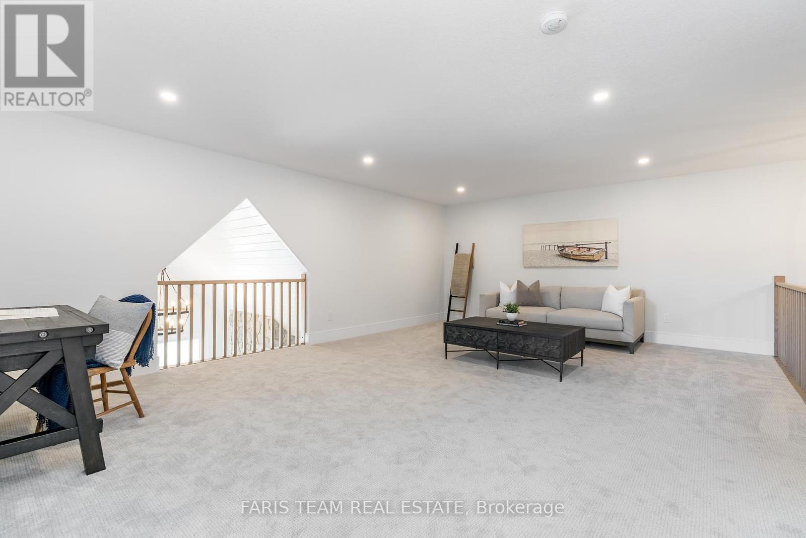 96 Waverly Heights, Tay, Ontario  L0L 1P0 - Photo 19 - S12133783