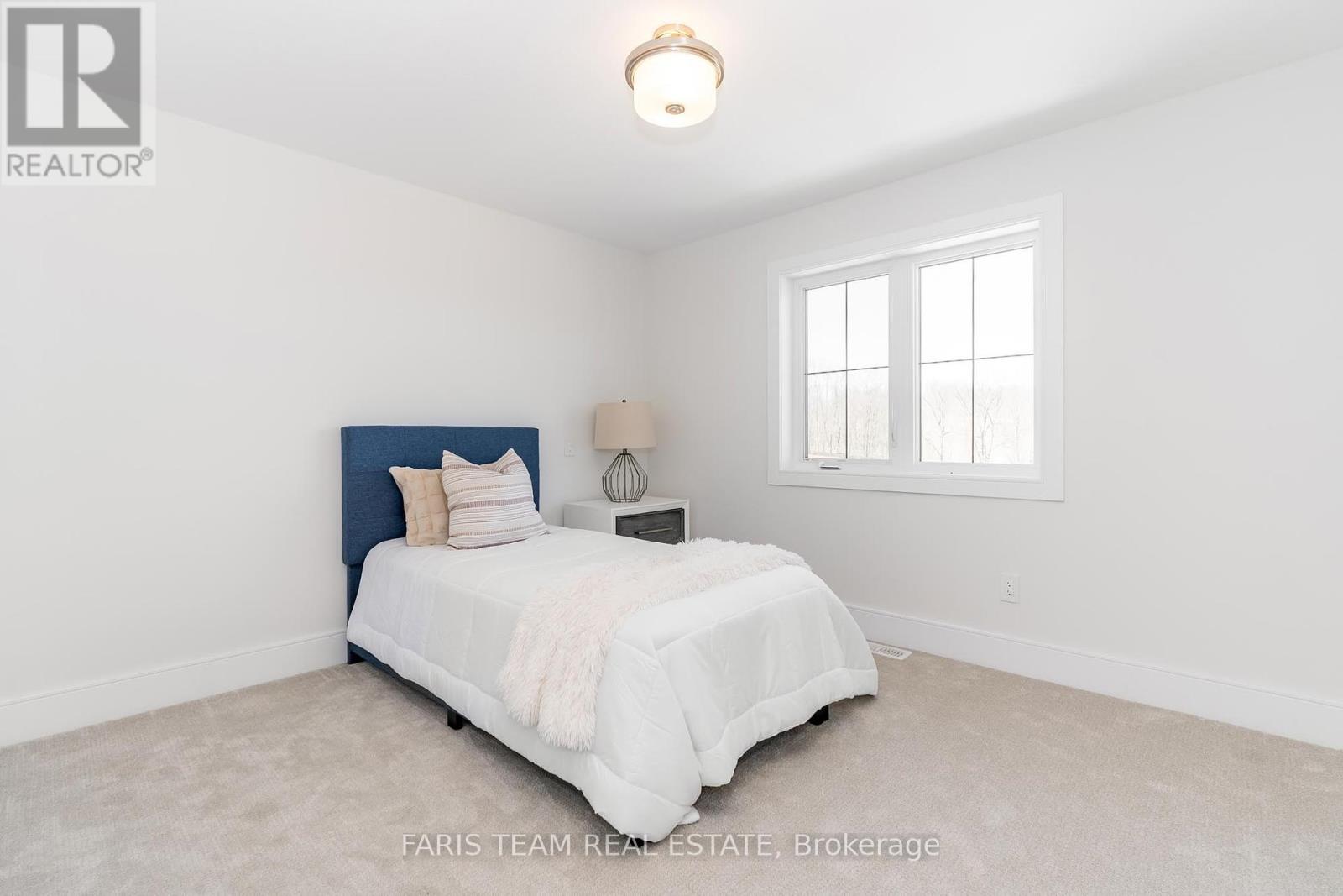 96 Waverly Heights, Tay, Ontario  L0L 1P0 - Photo 21 - S12133783