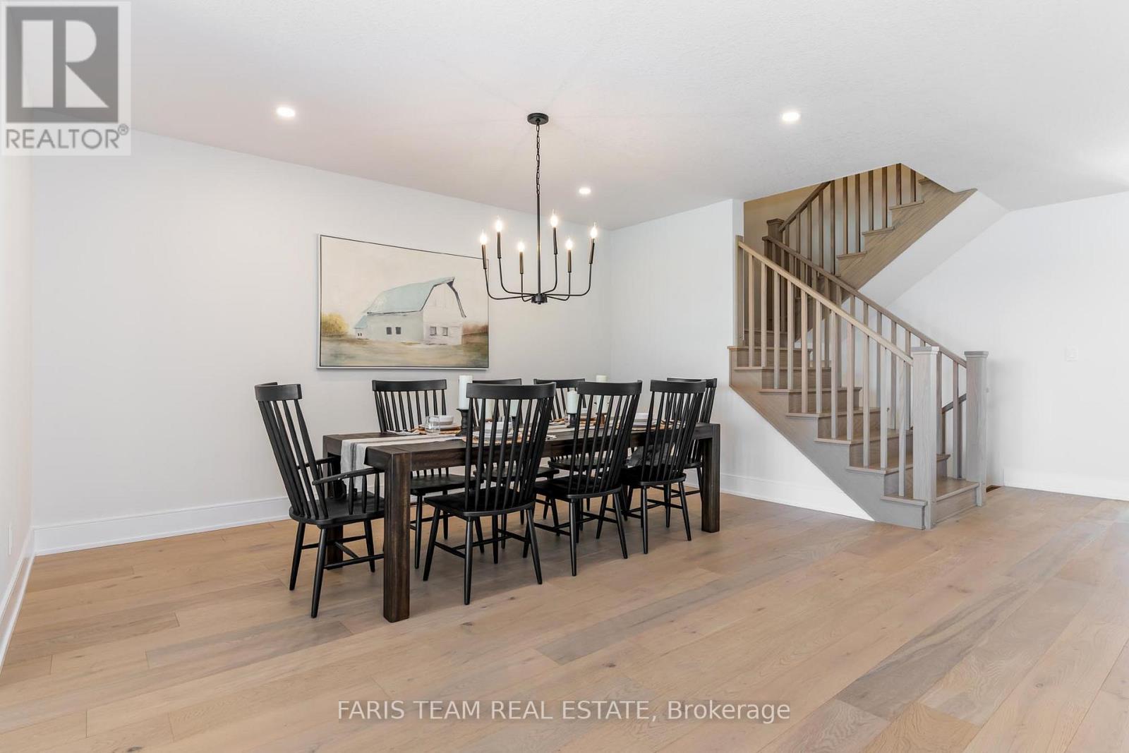 96 Waverly Heights, Tay, Ontario  L0L 1P0 - Photo 9 - S12133783