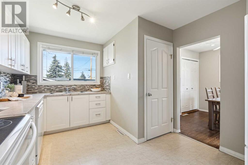 1527 50 Street Se, Calgary, Alberta  T2A 1S5 - Photo 12 - A2217596