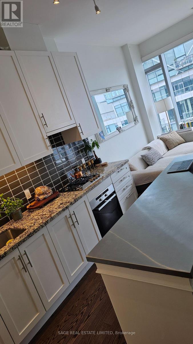 1114 - 39 Queens Quay E, Toronto (Waterfront Communities), Ontario  M5E 0A5 - Photo 5 - C12133818