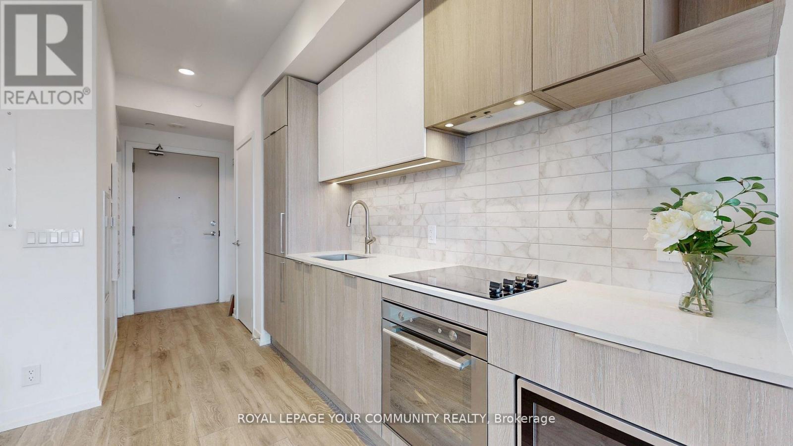 1911 - 2020 Bathurst Street, Toronto, Ontario  M5P 0A6 - Photo 9 - C12133976