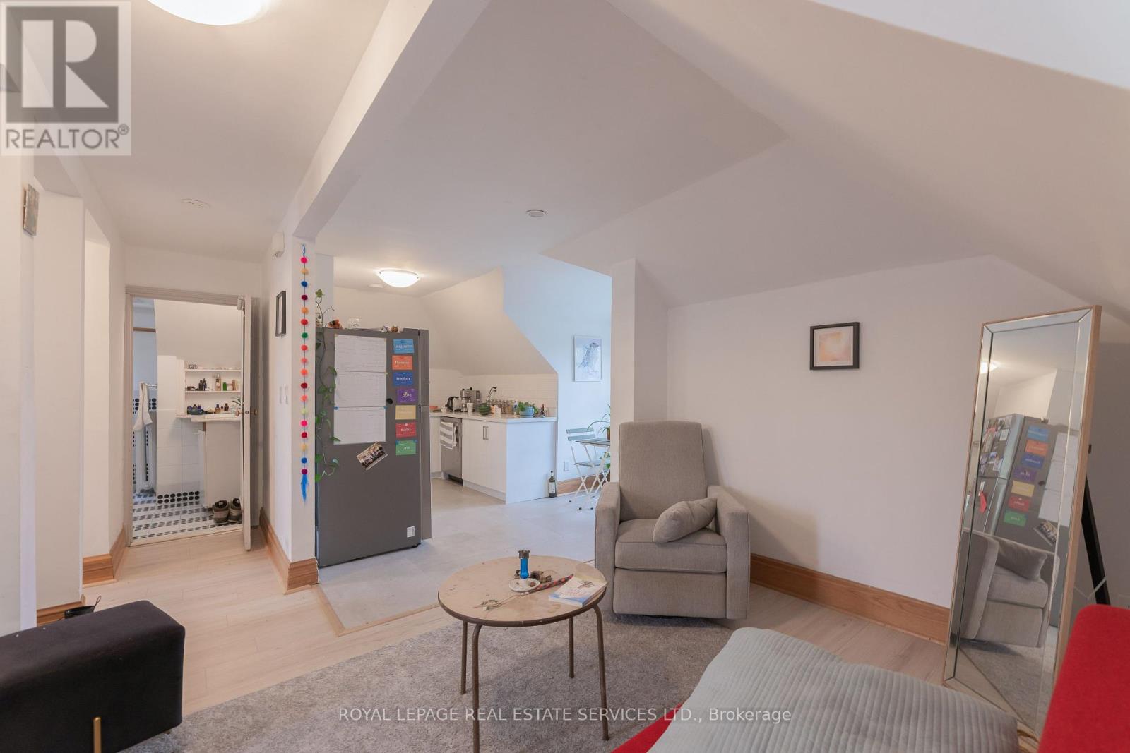 3 - 18 Shorncliffe Avenue, Toronto (Forest Hill South), Ontario  M4V 1T1 - Photo 6 - C12134029