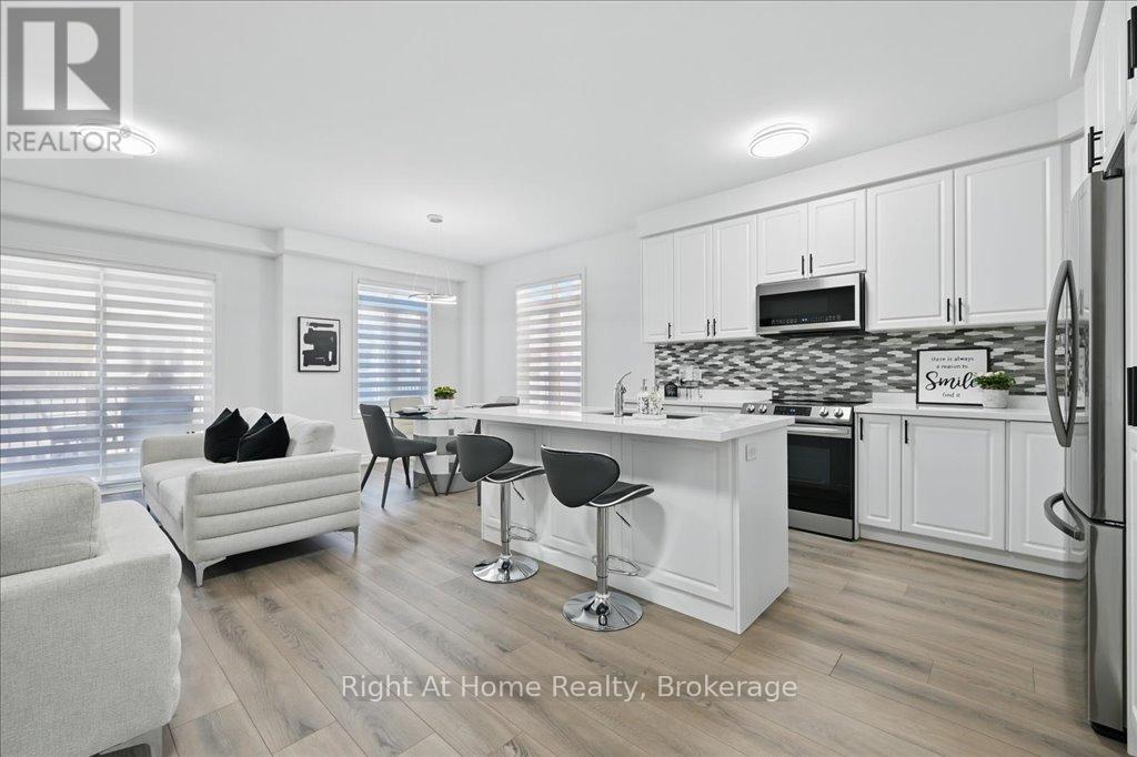 465 Dundas Street E, Oakville, Ontario  L6H 3P4 - Photo 4 - W12057572