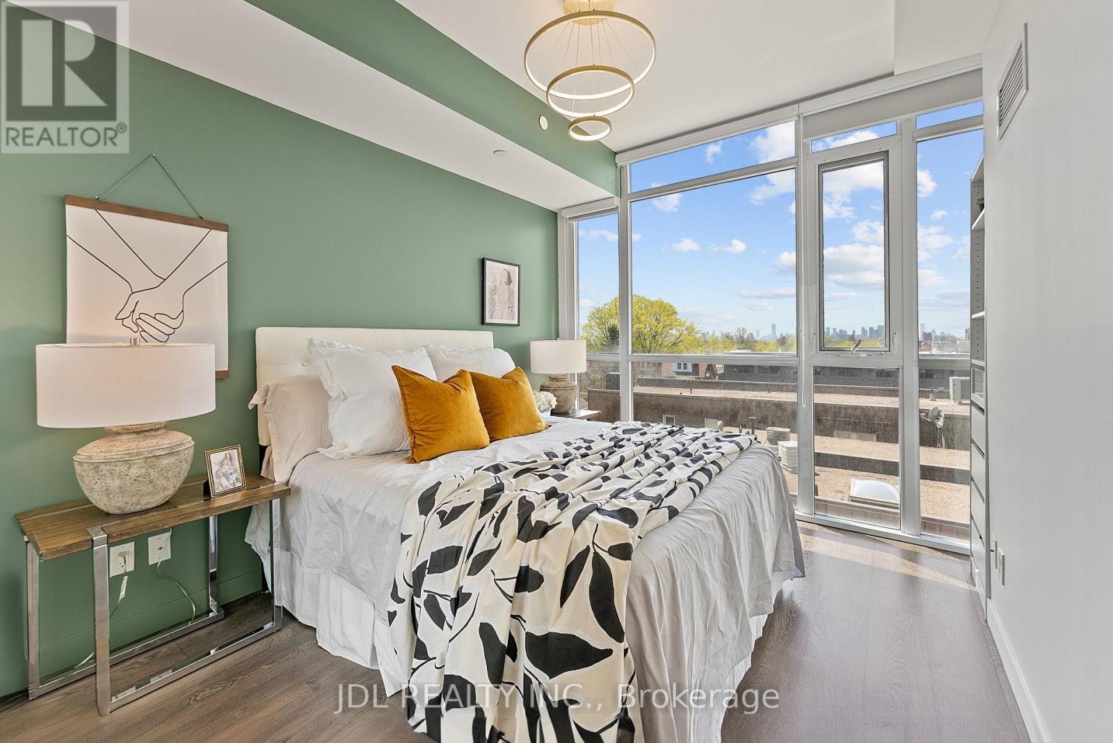 301 - 2055 Danforth Avenue, Toronto (Woodbine Corridor), Ontario  M4C 1J8 - Photo 7 - E12133816