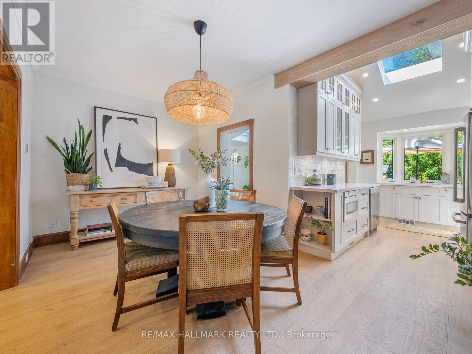 24 Meadow Avenue, Toronto (Birchcliffe-Cliffside), Ontario  M1N 1V6 - Photo 13 - E12133836