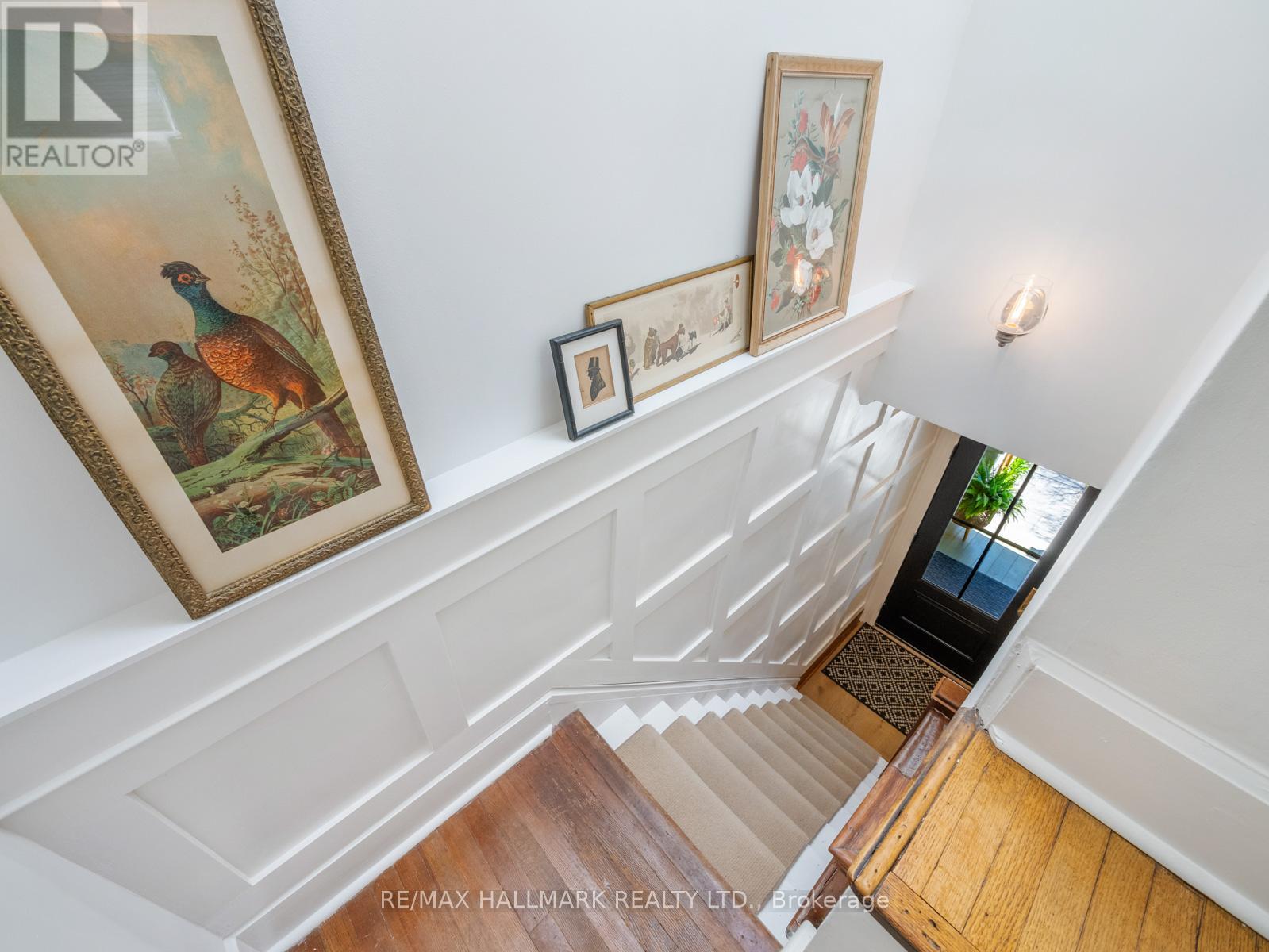 24 Meadow Avenue, Toronto (Birchcliffe-Cliffside), Ontario  M1N 1V6 - Photo 19 - E12133836